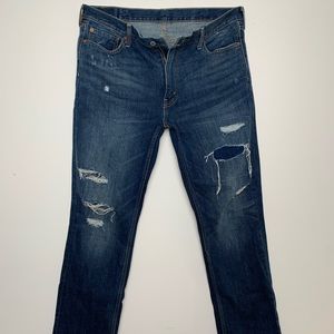 Distressed Men’s Levi’s 38 x 32